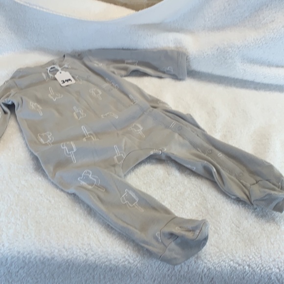 NWOT NORDSTROM BABY FOOTIE SIZE 3 MONTHS - Picture 2 of 7